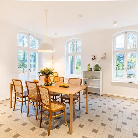 Villa Coach House Ostseebad Heringsdorf